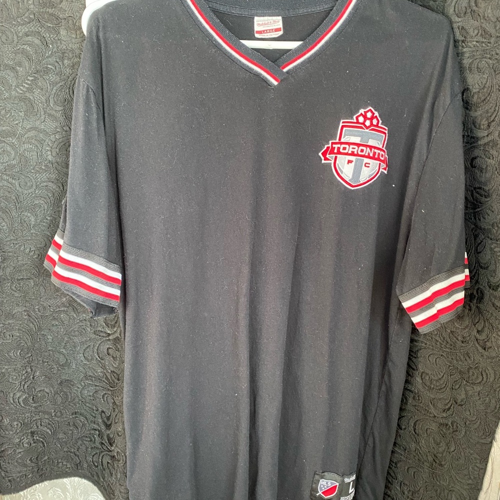 Mitchell & Ness toronto fc Black and Red Shirt